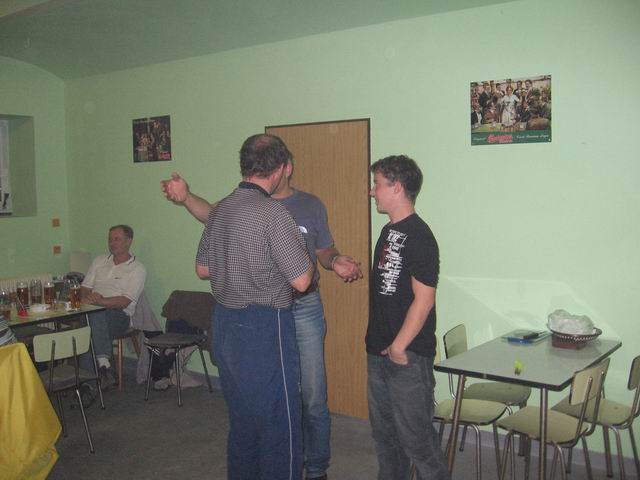 Na kliknut zave okno